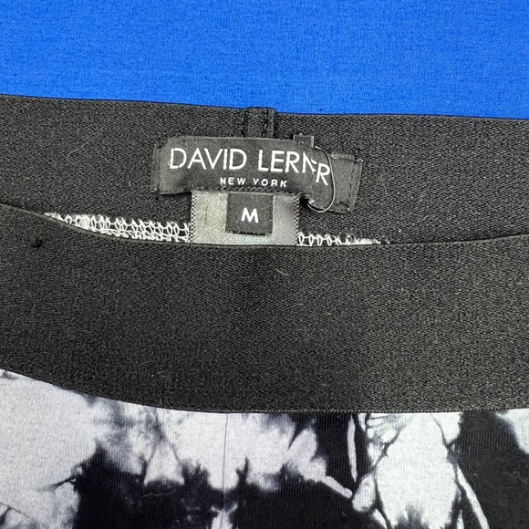 |•DAVID LERNER•| Cool Black & White Leggings - Picture 6 of 11